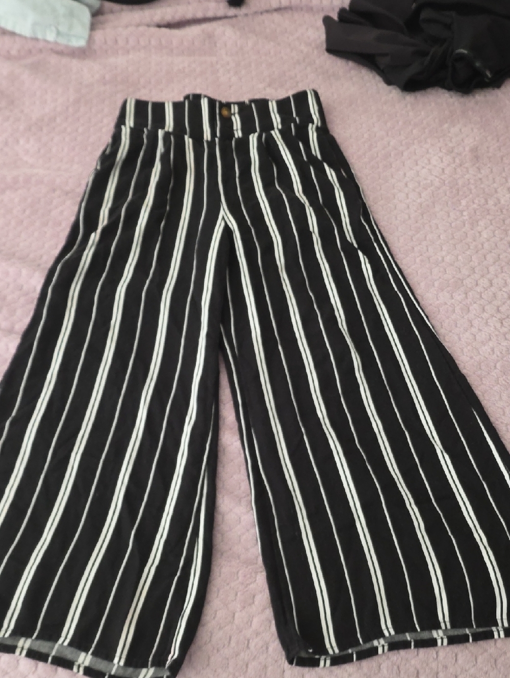 Hollister Black and White Striped Wide-Leg Pants